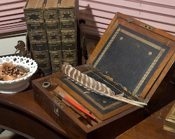 portable writing desk
