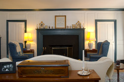 colonial room